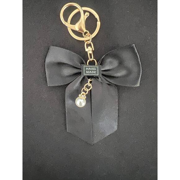 CHARMS KEY CHAIN FOR PURSE HANDBAG BOW PEARL GOLD HARDWARE BLACK - Picture 5 of 5